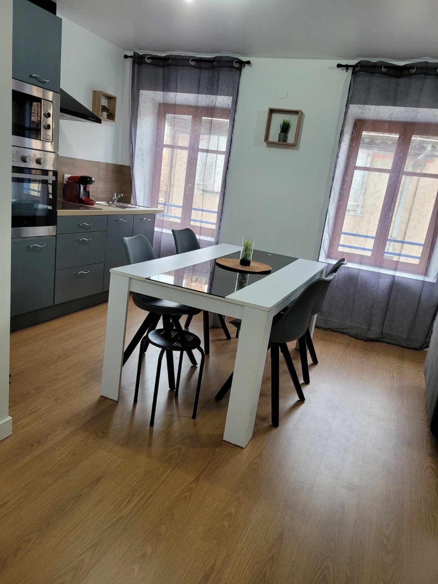 Charmant T3 Avec Terrasse Carcassonne Esterno foto